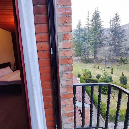 Hotel Chateau Chikovani Gordi Esterno foto