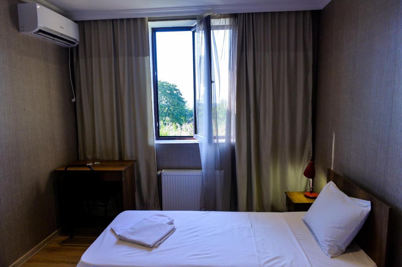 Hotel Chateau Chikovani Gordi Esterno foto