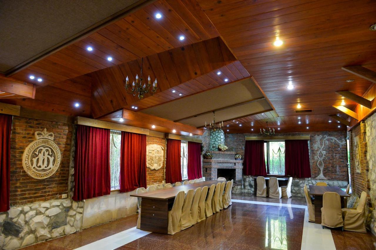 Hotel Chateau Chikovani Gordi Esterno foto