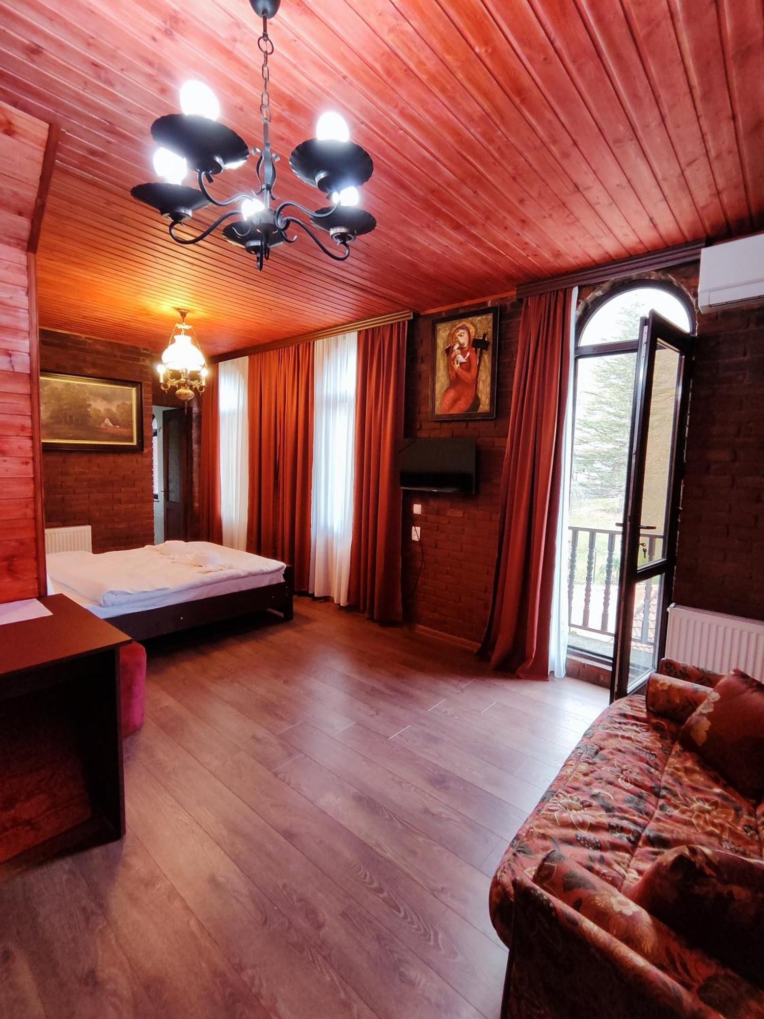 Hotel Chateau Chikovani Gordi Esterno foto