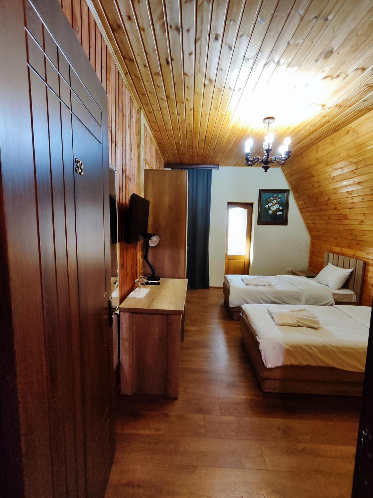 Hotel Chateau Chikovani Gordi Esterno foto