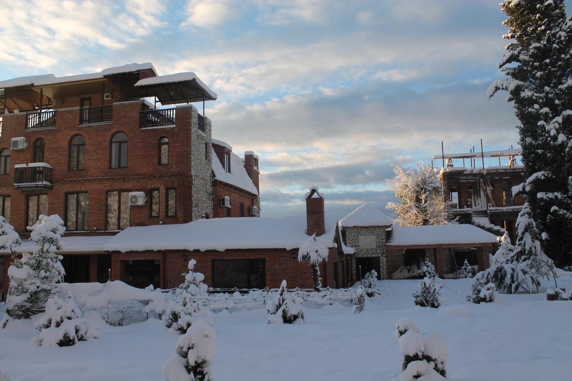 Hotel Chateau Chikovani Gordi Esterno foto